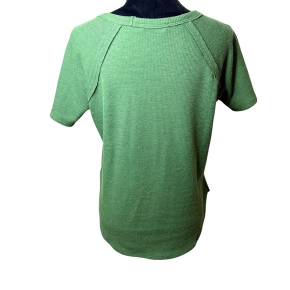 Zenana Outfitters | Short Sleeve Green Waffle Tee | Sz L - Picture 3 of 6
